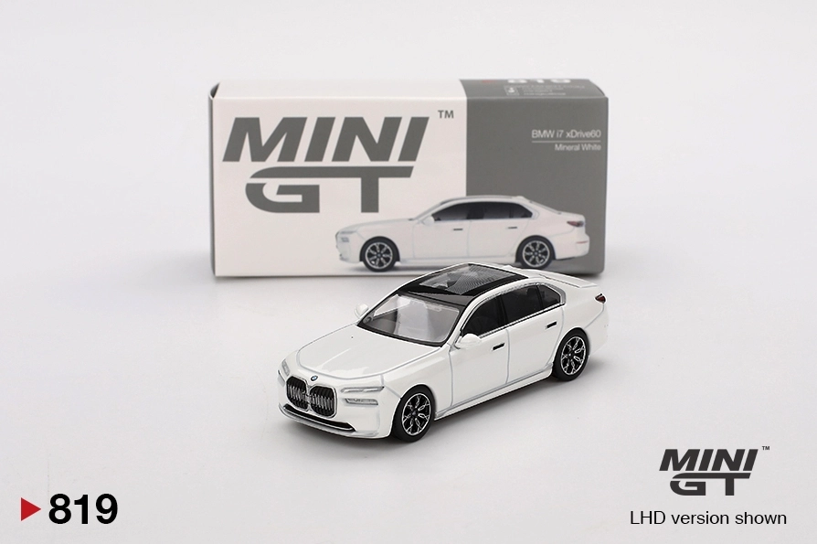 Mini GT - Bmw i7 xDrive60 - Mineral White