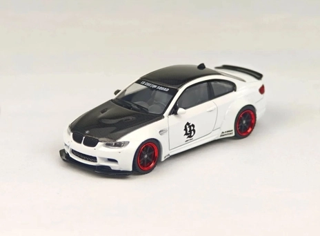 Fine Model - Bmw LB M3 E92 - LB Carbon Roof & Hood - White