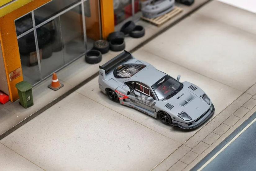GHOST PLAYER 1:64 LBWK FERRARI F40 Matte Grey