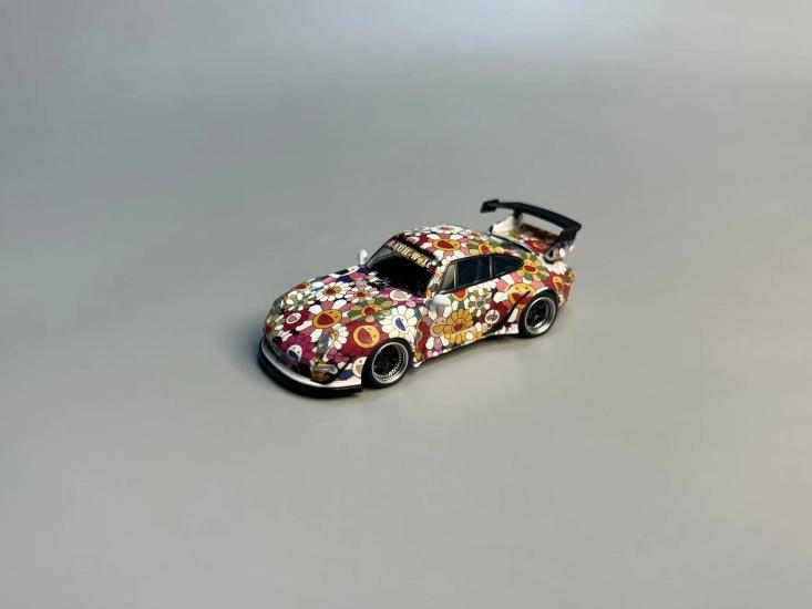 Flame - PORSCHE RWB LUMINOUS SUNFLOWER
