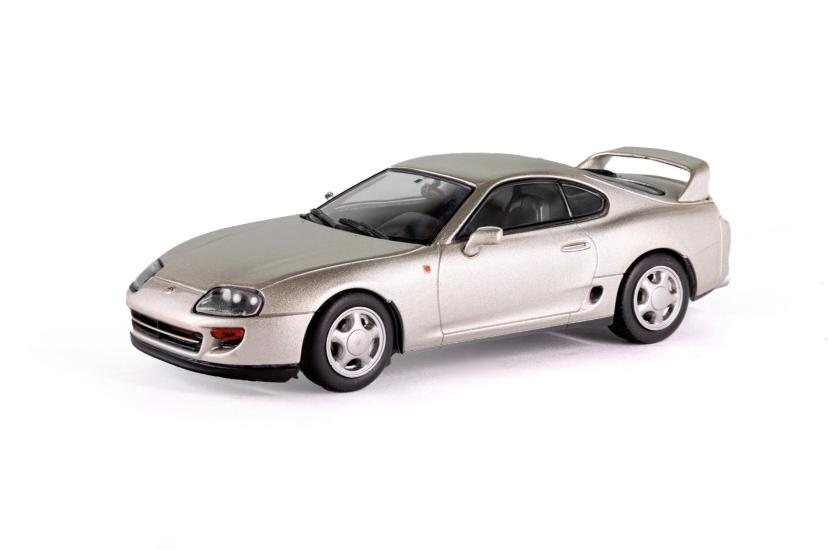 TOYOTA SUPRA MKIV – SILVER METALLIC – 2002