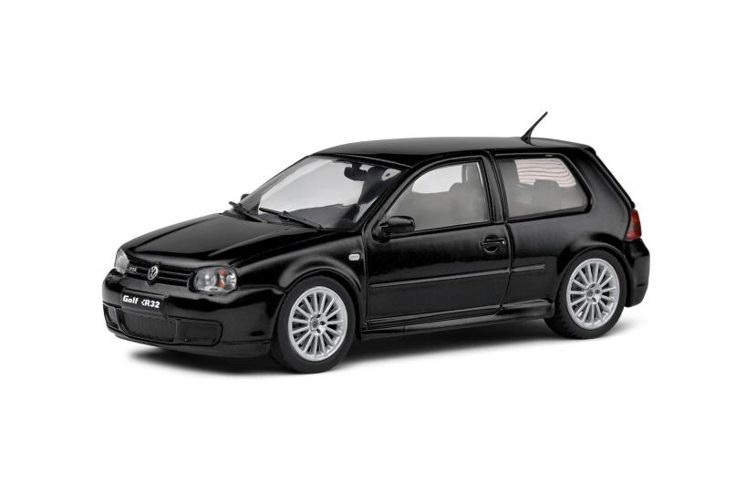 VOLKSWAGEN VW GOLF IV R32 – BLACK MAGIC – 2003