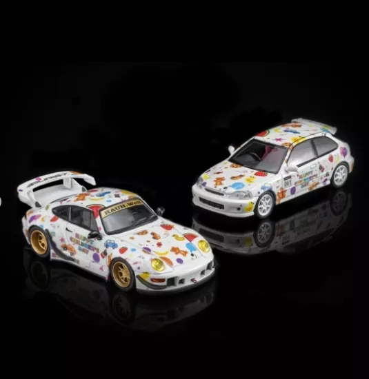 MOTORHELIX - Porsche RWB 993   Honda Civic TYPE R (EK9) Children‘s Day Limited Edition