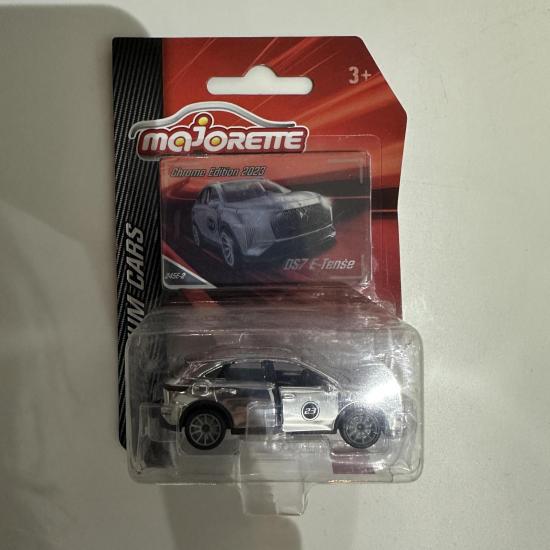DS7 E-TENSE- CHASE CAR