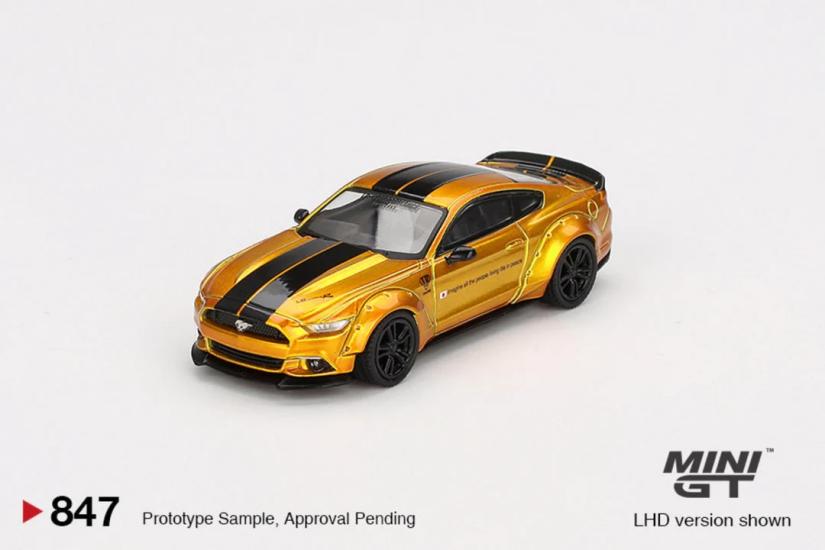 847 LB-WORKS FORD MUSTANG LB Gold
