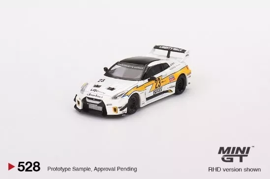 LB-Silhouette WORKS GT Nissan 35GT-RR - Jelatin Açık