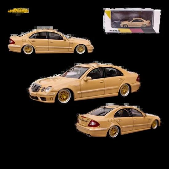 MK Model - Mercedes W211 E63 AMG Limited Edition - Jelatinsiz Plexi
