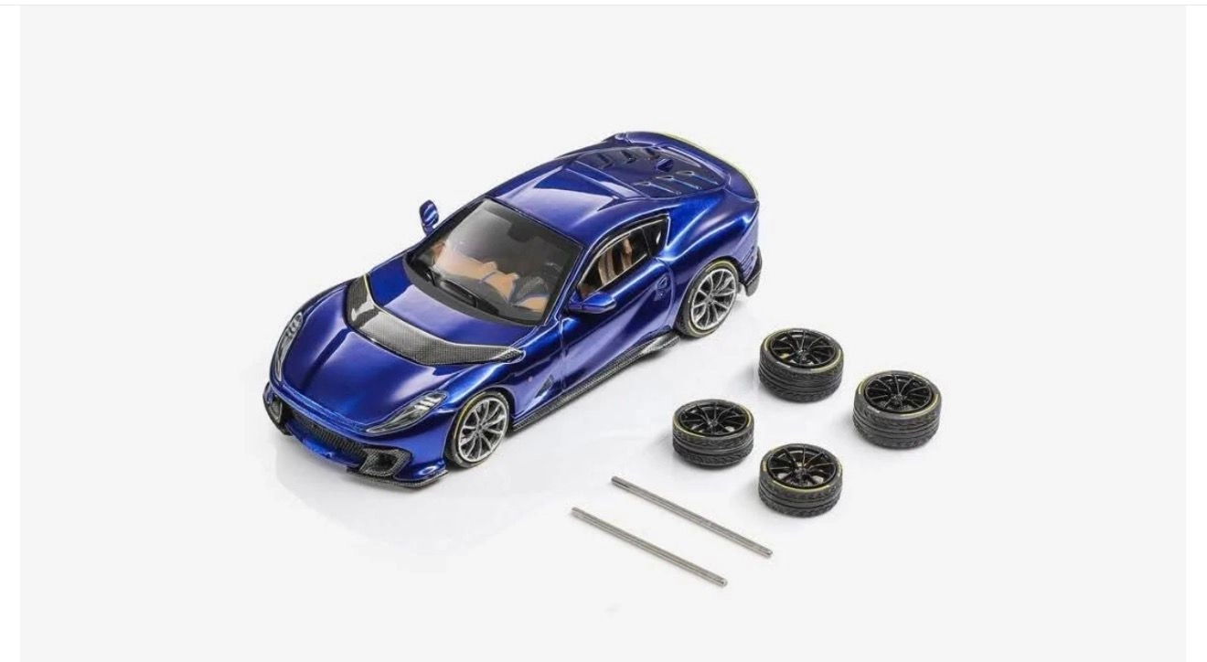Fuelme x Toc Ferrari 812 Deluxe Version Limited Edition Electric Blue